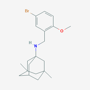 molecular formula C20H28BrNO B524905 N-[(5-bromo-2-methoxyphenyl)methyl]-3,5-dimethyladamantan-1-amine 