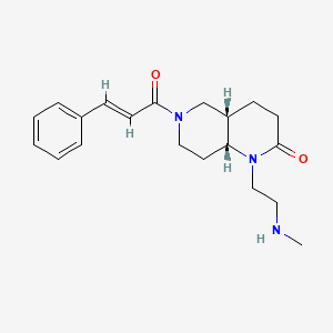 molecular formula C20H27N3O2 B5406331 rel-(4aS,8aR)-1-[2-(methylamino)ethyl]-6-[(2E)-3-phenyl-2-propenoyl]octahydro-1,6-naphthyridin-2(1H)-one hydrochloride 