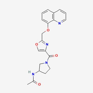 molecular formula C20H20N4O4 B5417830 N-[1-({2-[(quinolin-8-yloxy)methyl]-1,3-oxazol-4-yl}carbonyl)pyrrolidin-3-yl]acetamide 