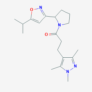 molecular formula C19H28N4O2 B5512841 5-isopropyl-3-{1-[3-(1,3,5-trimethyl-1H-pyrazol-4-yl)propanoyl]-2-pyrrolidinyl}isoxazole 