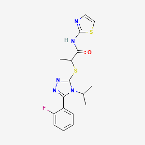 molecular formula C17H18FN5OS2 B5513594 2-{[5-(2-fluorophenyl)-4-(propan-2-yl)-4H-1,2,4-triazol-3-yl]sulfanyl}-N-(1,3-thiazol-2-yl)propanamide 