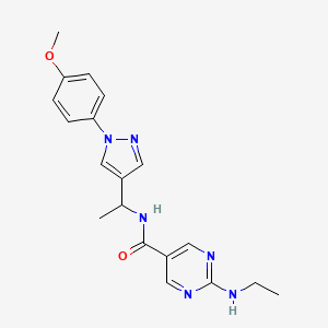 molecular formula C19H22N6O2 B5515530 2-(ethylamino)-N-{1-[1-(4-methoxyphenyl)-1H-pyrazol-4-yl]ethyl}-5-pyrimidinecarboxamide 