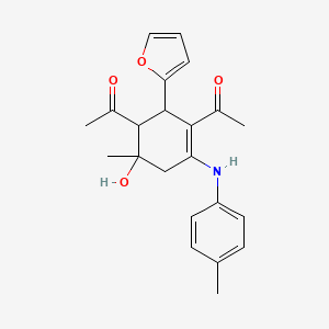 molecular formula C22H25NO4 B5518146 1-[3-Acetyl-2-(furan-2-yl)-6-hydroxy-6-methyl-4-(4-methylanilino)cyclohex-3-en-1-yl]ethanone 