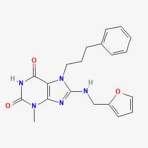 molecular formula C20H21N5O3 B5525846 8-((2-FURYLMETHYL)AMINO)-3-ME-7-(3-PHENYLPROPYL)-3,7-DIHYDRO-1H-PURINE-2,6-DIONE 