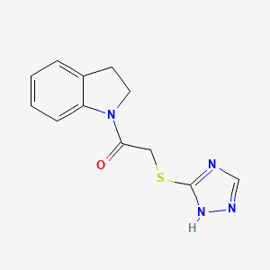 molecular formula C12H12N4OS B5526784 2-(4H-1,2,4-triazol-3-ylthio)-1-indolinylethan-1-one 