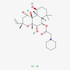 molecular formula C27H44ClNO7 B055276 8,13-Epoxy-6-beta-(piperidinoacetoxy)-1-alpha,7-beta,9-alpha-trihydroxy-labd-14-en-11-one HCl CAS No. 114376-11-3