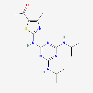 molecular formula C15H23N7OS B5530755 1-[2-[[4,6-Bis(propan-2-ylamino)-1,3,5-triazin-2-yl]amino]-4-methyl-1,3-thiazol-5-yl]ethanone 