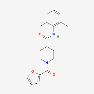molecular formula C19H22N2O3 B5530998 N-(2,6-dimethylphenyl)-1-(furan-2-carbonyl)piperidine-4-carboxamide 