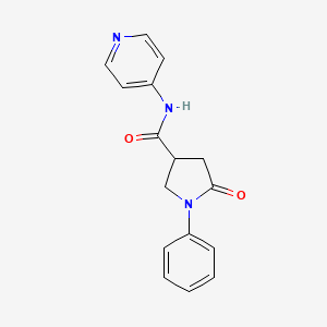 molecular formula C16H15N3O2 B5531567 5-oxo-1-phenyl-N-(pyridin-4-yl)pyrrolidine-3-carboxamide 