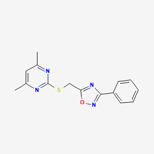 molecular formula C15H14N4OS B5536046 4,6-Dimethyl-2-{[(3-phenyl-1,2,4-oxadiazol-5-yl)methyl]sulfanyl}pyrimidine 