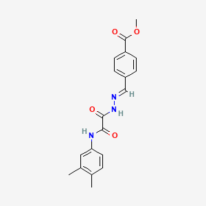 molecular formula C19H19N3O4 B5548683 methyl 4-[(E)-(2-{[(3,4-dimethylphenyl)amino](oxo)acetyl}hydrazinylidene)methyl]benzoate 
