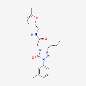 molecular formula C20H24N4O3 B5549363 N-[(5-methyl-2-furyl)methyl]-2-[1-(3-methylphenyl)-5-oxo-3-propyl-1,5-dihydro-4H-1,2,4-triazol-4-yl]acetamide 