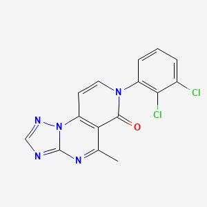 molecular formula C15H9Cl2N5O B5549824 11-(2,3-Dichlorophenyl)-8-methyl-2,3,5,7,11-pentazatricyclo[7.4.0.02,6]trideca-1(9),3,5,7,12-pentaen-10-one 