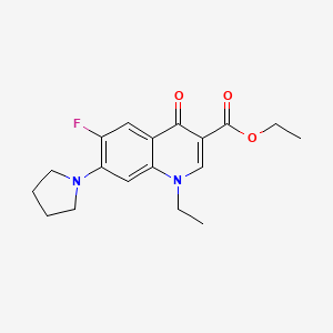molecular formula C18H21FN2O3 B5557099 Ethyl 1-ethyl-6-fluoro-4-oxo-7-(pyrrolidin-1-yl)-1,4-dihydroquinoline-3-carboxylate 
