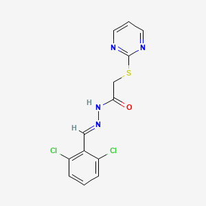 molecular formula C13H10Cl2N4OS B5557814 N'-[(E)-(2,6-dichlorophenyl)methylidene]-2-(pyrimidin-2-ylsulfanyl)acetohydrazide 
