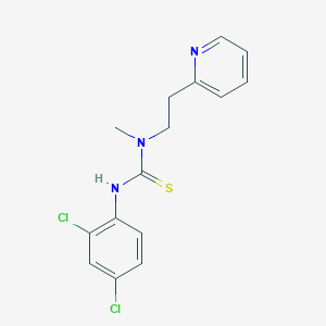 molecular formula C15H15Cl2N3S B5569308 3-(2,4-dichlorophenyl)-1-methyl-1-[2-(pyridin-2-yl)ethyl]thiourea 