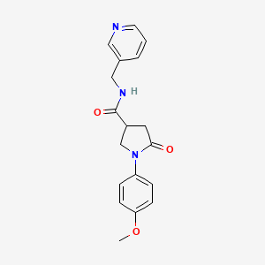 molecular formula C18H19N3O3 B5570956 1-(4-methoxyphenyl)-5-oxo-N-(pyridin-3-ylmethyl)pyrrolidine-3-carboxamide 