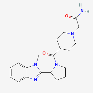 molecular formula C20H27N5O2 B5573647 2-(4-{[2-(1-methyl-1H-benzimidazol-2-yl)-1-pyrrolidinyl]carbonyl}-1-piperidinyl)acetamide 