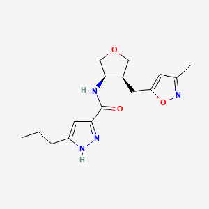 molecular formula C16H22N4O3 B5573975 N-{(3R*,4S*)-4-[(3-methyl-5-isoxazolyl)methyl]tetrahydro-3-furanyl}-3-propyl-1H-pyrazole-5-carboxamide 