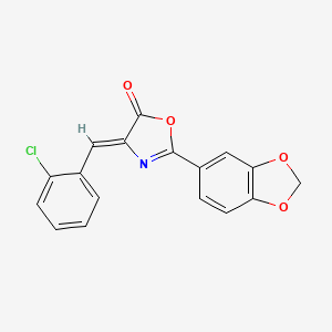 molecular formula C17H10ClNO4 B5576609 (4Z)-2-(2H-1,3-BENZODIOXOL-5-YL)-4-[(2-CHLOROPHENYL)METHYLIDENE]-4,5-DIHYDRO-1,3-OXAZOL-5-ONE 