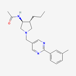 molecular formula C21H28N4O B5577435 N-((3S*,4R*)-1-{[2-(3-methylphenyl)-5-pyrimidinyl]methyl}-4-propyl-3-pyrrolidinyl)acetamide 