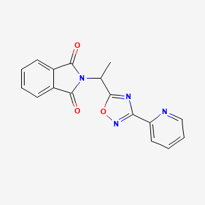molecular formula C17H12N4O3 B5579475 2-{1-[3-(pyridin-2-yl)-1,2,4-oxadiazol-5-yl]ethyl}-1H-isoindole-1,3(2H)-dione 