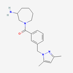 molecular formula C19H26N4O B5580007 1-{3-[(3,5-dimethyl-1H-pyrazol-1-yl)methyl]benzoyl}-3-azepanamine hydrochloride 