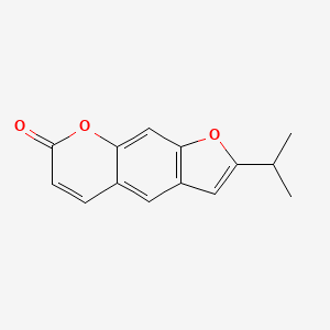 molecular formula C14H12O3 B5580258 2-isopropyl-7H-furo[3,2-g]chromen-7-one 