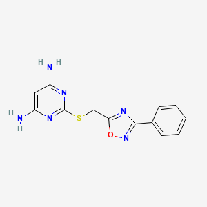 molecular formula C13H12N6OS B5580300 2-{[(3-Phenyl-1,2,4-oxadiazol-5-yl)methyl]sulfanyl}pyrimidine-4,6-diamine 