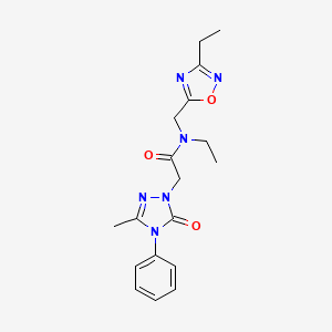 molecular formula C18H22N6O3 B5582129 N-ethyl-N-[(3-ethyl-1,2,4-oxadiazol-5-yl)methyl]-2-(3-methyl-5-oxo-4-phenyl-4,5-dihydro-1H-1,2,4-triazol-1-yl)acetamide 