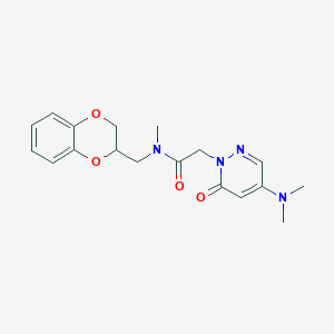 molecular formula C18H22N4O4 B5583125 N-(2,3-dihydro-1,4-benzodioxin-2-ylmethyl)-2-[4-(dimethylamino)-6-oxopyridazin-1(6H)-yl]-N-methylacetamide 