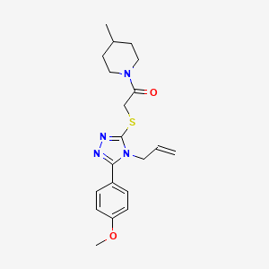 molecular formula C20H26N4O2S B5596353 2-{[5-(4-METHOXYPHENYL)-4-(PROP-2-EN-1-YL)-4H-1,2,4-TRIAZOL-3-YL]SULFANYL}-1-(4-METHYLPIPERIDIN-1-YL)ETHAN-1-ONE 