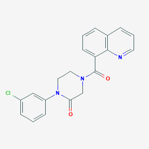 molecular formula C20H16ClN3O2 B5597255 1-(3-chlorophenyl)-4-(8-quinolinylcarbonyl)-2-piperazinone 