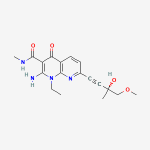 molecular formula C18H22N4O4 B560141 (R)-2-amino-1-ethyl-7-(3-hydroxy-4-methoxy-3-methylbut-1-yn-1-yl)-N-methyl-4-oxo-1,4-dihydro-1,8-naphthyridine-3-carboxamide CAS No. 1433953-83-3