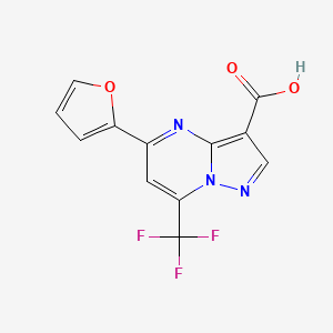 molecular formula C12H6F3N3O3 B5603232 5-(Furan-2-yl)-7-(trifluoromethyl)pyrazolo[1,5-a]pyrimidine-3-carboxylic acid 