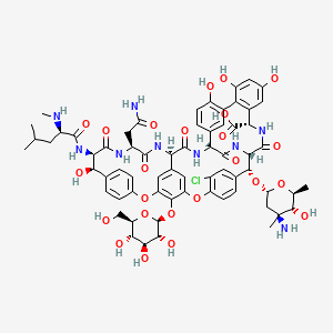 molecular formula C66H76ClN9O24 B561216 (1S,2R,18R,19R,22S,25R,28R,40S)-2-[(2R,4S,5R,6S)-4-amino-5-hydroxy-4,6-dimethyloxan-2-yl]oxy-22-(2-amino-2-oxoethyl)-5-chloro-18,32,35,37-tetrahydroxy-19-[[(2R)-4-methyl-2-(methylamino)pentanoyl]amino]-20,23,26,42,44-pentaoxo-48-[(2S,3R,4S,5S,6R)-3,4,5-trihydroxy-6-(hydroxymethyl)oxan-2-yl]oxy-7,13-dioxa-21,24,27,41,43-pentazaoctacyclo[26.14.2.23,6.214,17.18,12.129,33.010,25.034,39]pentaconta-3,5,8,10,12(48),14(47),15,17(46),29(45),30,32,34(39),35,37,49-pentadecaene-40-carboxylic acid CAS No. 111073-21-3