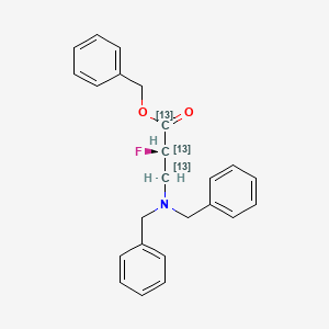 molecular formula C24H24FNO2 B562041 Benzyl(2R)-3-N,N-dibenzylamino-2-fluoropropanoate-13C3 