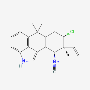 molecular formula C21H21ClN2 B563171 (3R,4S,5S)-5-chloro-4-ethenyl-3-isocyano-4,8,8-trimethyl-14-azatetracyclo[7.6.1.02,7.013,16]hexadeca-1(15),2(7),9(16),10,12-pentaene CAS No. 106865-63-8