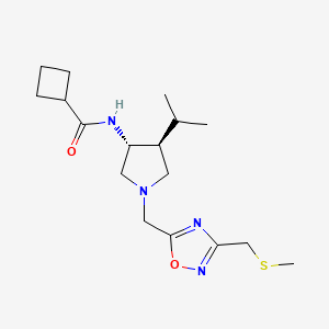 molecular formula C17H28N4O2S B5664803 N-[(3R,4S)-1-[[3-(methylsulfanylmethyl)-1,2,4-oxadiazol-5-yl]methyl]-4-propan-2-ylpyrrolidin-3-yl]cyclobutanecarboxamide 