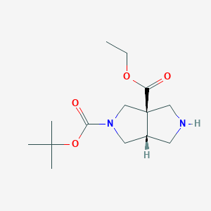molecular formula C14H24N2O4 B567073 5-O-tert-butyl 3a-O-ethyl (3aR,6aR)-1,2,3,4,6,6a-hexahydropyrrolo[3,4-c]pyrrole-3a,5-dicarboxylate CAS No. 1217656-93-3