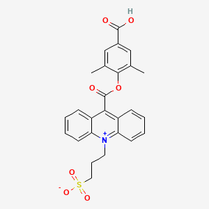 molecular formula C26H23NO7S B568990 3-[9-(4-羧基-2,6-二甲基苯氧基)羰基吖啶-10-鎓-10-基]丙烷-1-磺酸盐 CAS No. 946423-58-1