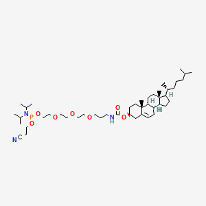 [(3S,8S,9S,10R,13R,14S,17R)-10,13-dimethyl-17-[(2R)-6-methylheptan-2-yl]-2,3,4,7,8,9,11,12,14,15,16,17-dodecahydro-1H-cyclopenta[a]phenanthren-3-yl] N-[3-[2-[2-[2-[2-cyanoethoxy-[di(propan-2-yl)amino]phosphanyl]oxyethoxy]ethoxy]ethoxy]propyl]carbamate