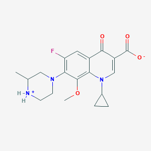 molecular formula C19H22FN3O4 B000573 1-Cyclopropyl-6-fluoro-8-methoxy-7-(3-methylpiperazin-4-ium-1-yl)-4-oxo-1,4-dihydroquinoline-3-carboxylate CAS No. 112811-59-3