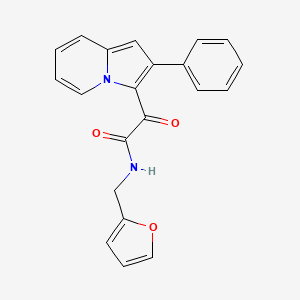 molecular formula C21H16N2O3 B5763762 N-(furan-2-ylmethyl)-2-oxo-2-(2-phenylindolizin-3-yl)acetamide 