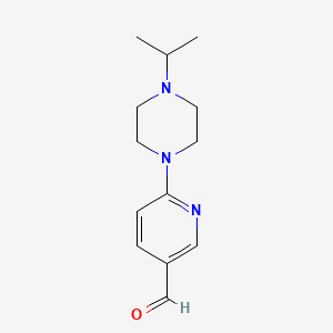 B582299 6-(4-Isopropylpiperazin-1-yl)nicotinaldehyde CAS No. 1355238-58-2