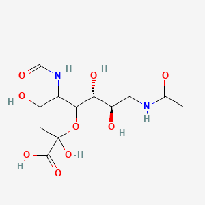 5-Acetamido-6-[(1R,2R)-3-acetamido-1,2-dihydroxypropyl]-2,4-dihydroxyoxane-2-carboxylic acid
