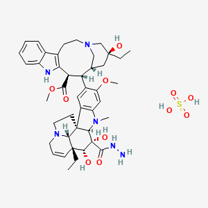 molecular formula C43H58N6O11S B585192 methyl (13R,14S,15R,17S)-17-ethyl-14-[(1R,9R,10S,11R,12R,19R)-12-ethyl-10-(hydrazinecarbonyl)-10,11-dihydroxy-5-methoxy-8-methyl-8,16-diazapentacyclo[10.6.1.01,9.02,7.016,19]nonadeca-2(7),3,5,13-tetraen-4-yl]-17-hydroxy-1,11-diazatetracyclo[13.3.1.04,12.05,10]nonadeca-4(12),5,7,9-tetraene-13-carboxylate;sulfuric acid CAS No. 64234-47-5