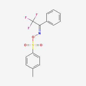 (1Z)-2,2,2-Trifluoro-N-[(4-methylbenzene-1-sulfonyl)oxy]-1-phenylethan-1-imine
