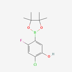molecular formula C12H15BClFO3 B597171 2-Chloro-4-fluoro-5-(4,4,5,5-tetramethyl-1,3,2-dioxaborolan-2-yl)phenol CAS No. 1256360-20-9