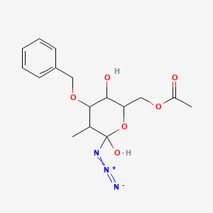 molecular formula C16H21N3O6 B599757 (6-Azido-3,6-dihydroxy-5-methyl-4-phenylmethoxyoxan-2-yl)methyl acetate CAS No. 175978-56-0